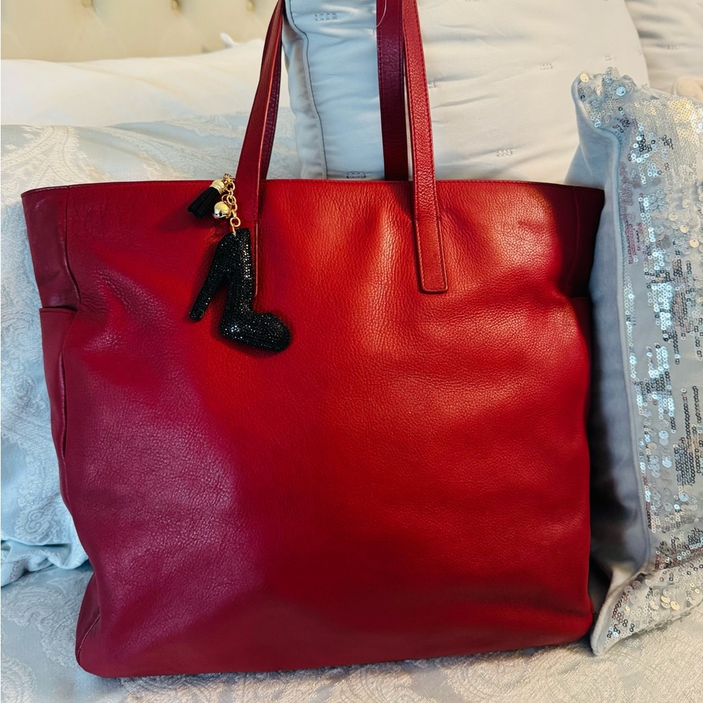 Express Red Leather Tote Bag - Picture 3 of 9